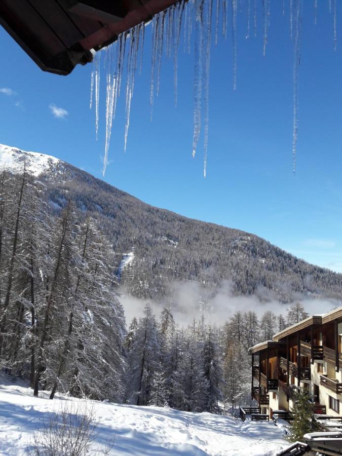 Chalet Les Arolles Les Orres Kültér fotó