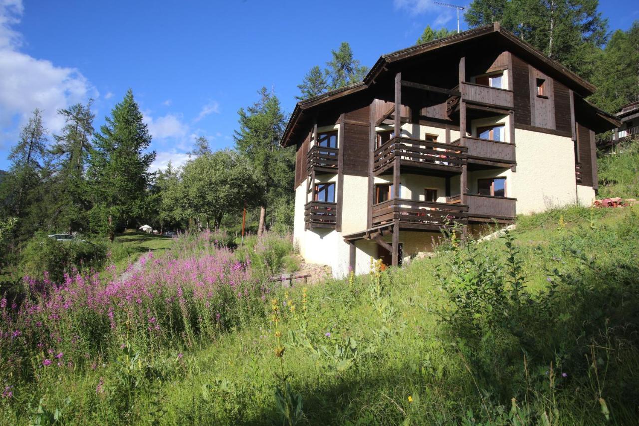 Chalet Les Arolles Les Orres Kültér fotó